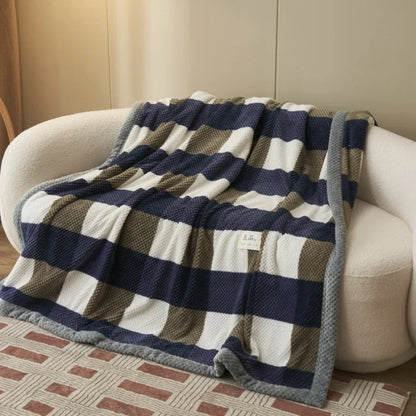 Yarn Knitted Blanket (Machine Washable)