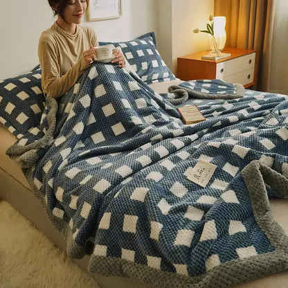 Yarn Knitted Blanket (Machine Washable)