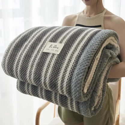 Yarn Knitted Blanket (Machine Washable)
