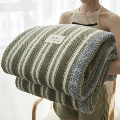 Yarn Knitted Blanket (Machine Washable)